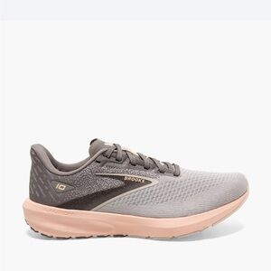Brooks Launch 10 womens 7.5 grey/crystal grey/pale Peach colorway breathable run